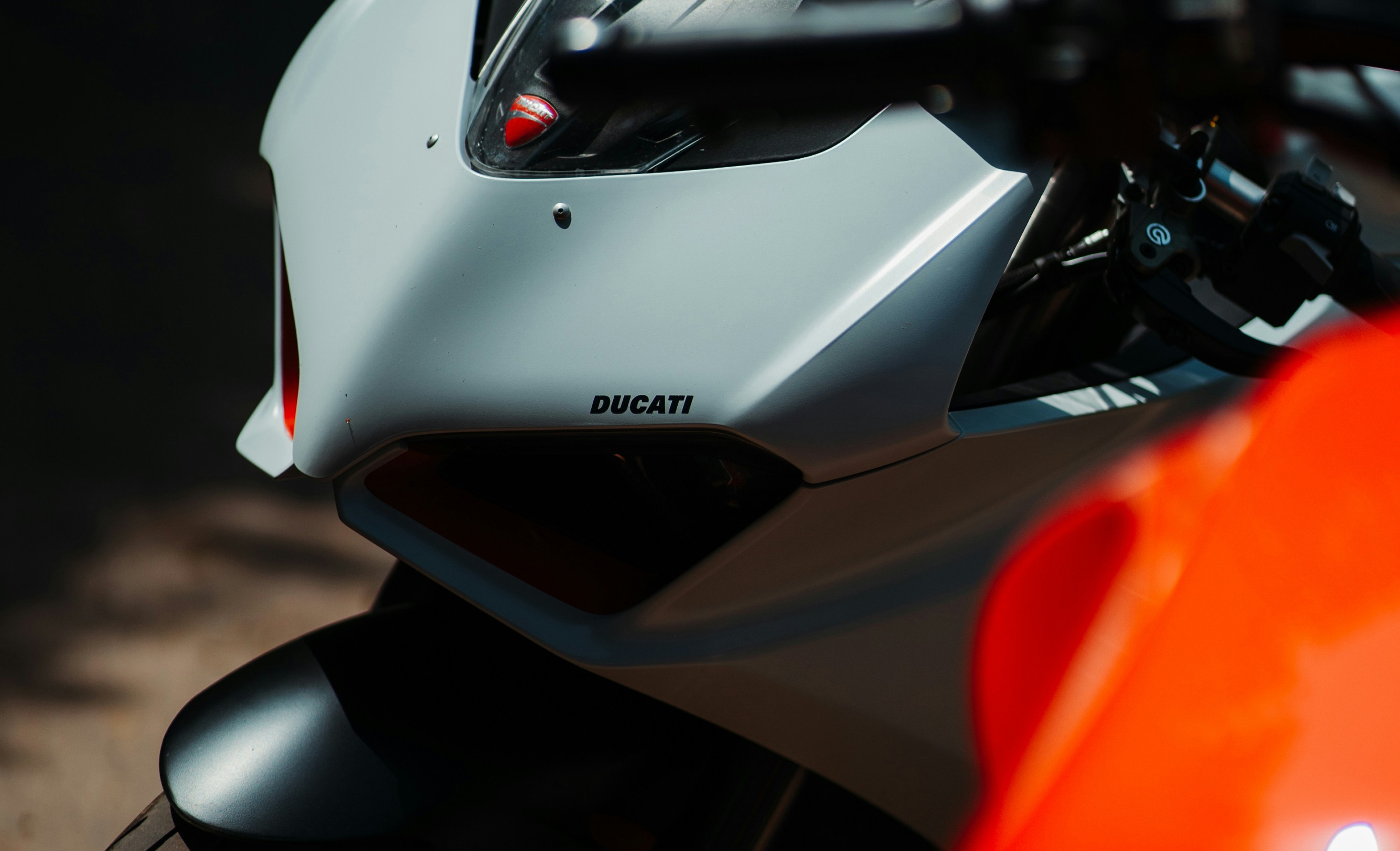 Common Image dinesten_images_1755173217.jpg Polijsten | Elevate Motoren